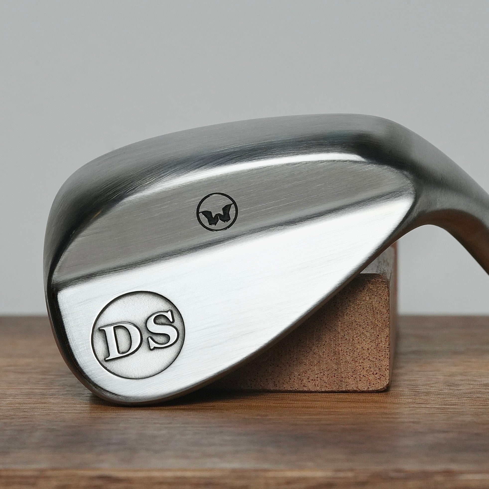 CP-81 CARBON WEDGE